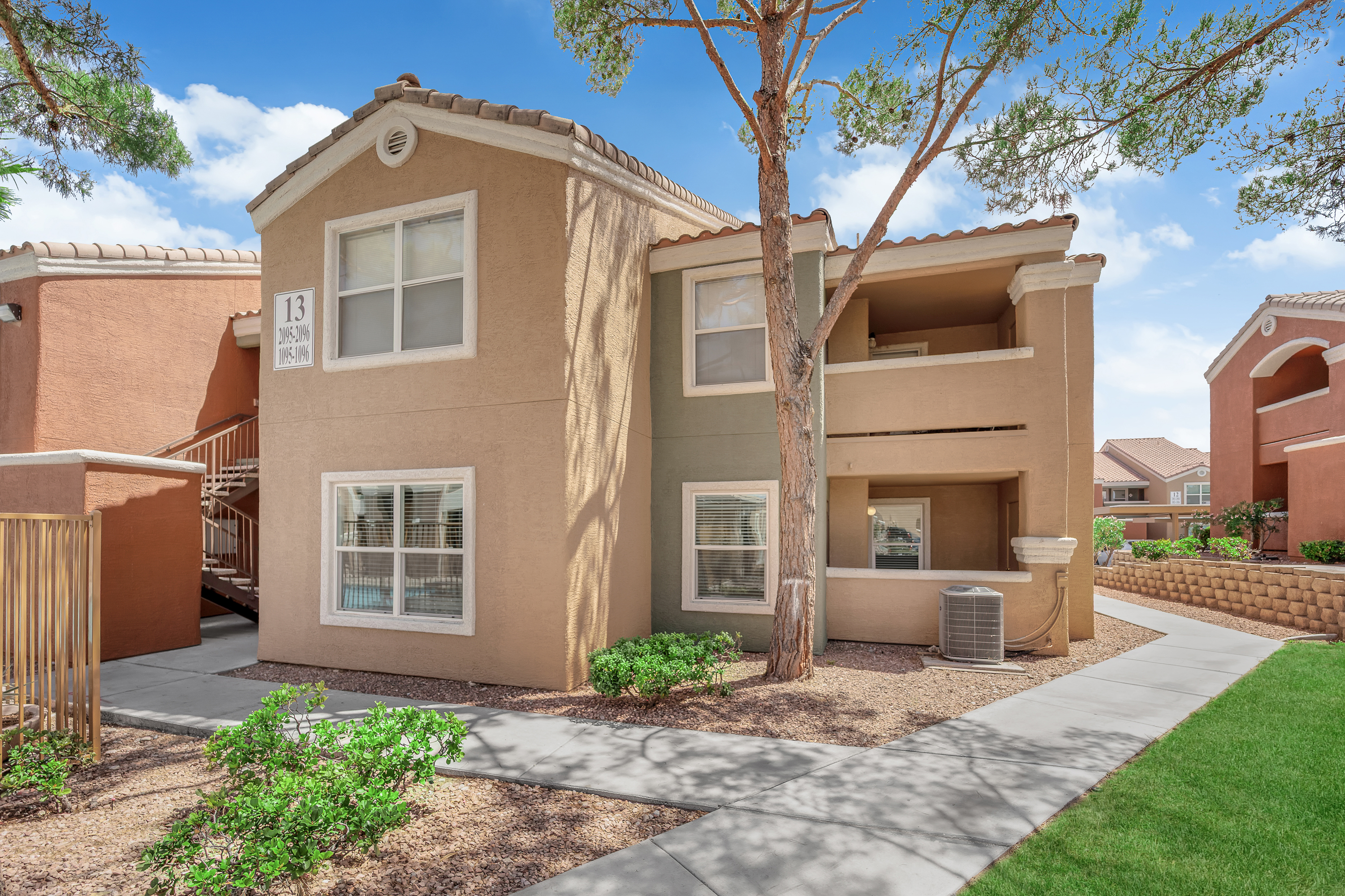 8101 West Flamingo Road - 1096